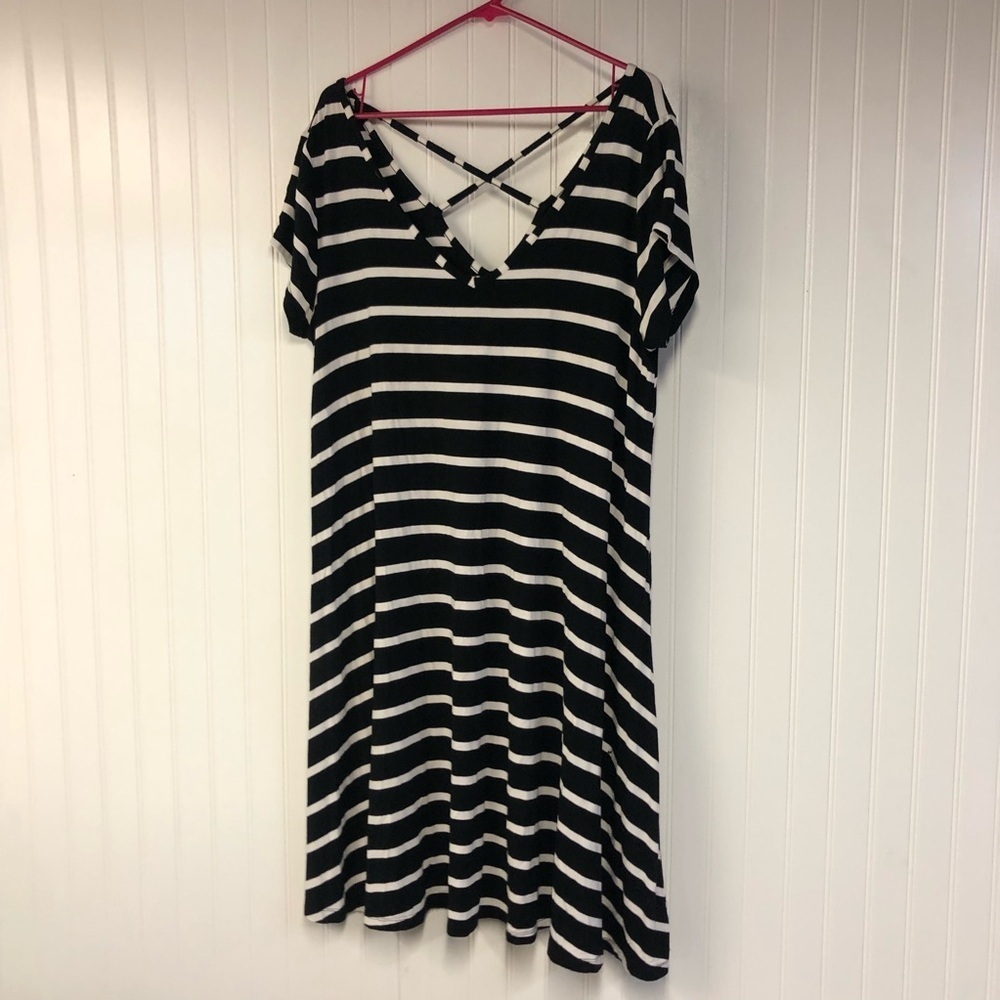 Lane Bryant Black and White Striped Short Sleeve Dress 14/16 Stretchy Soft